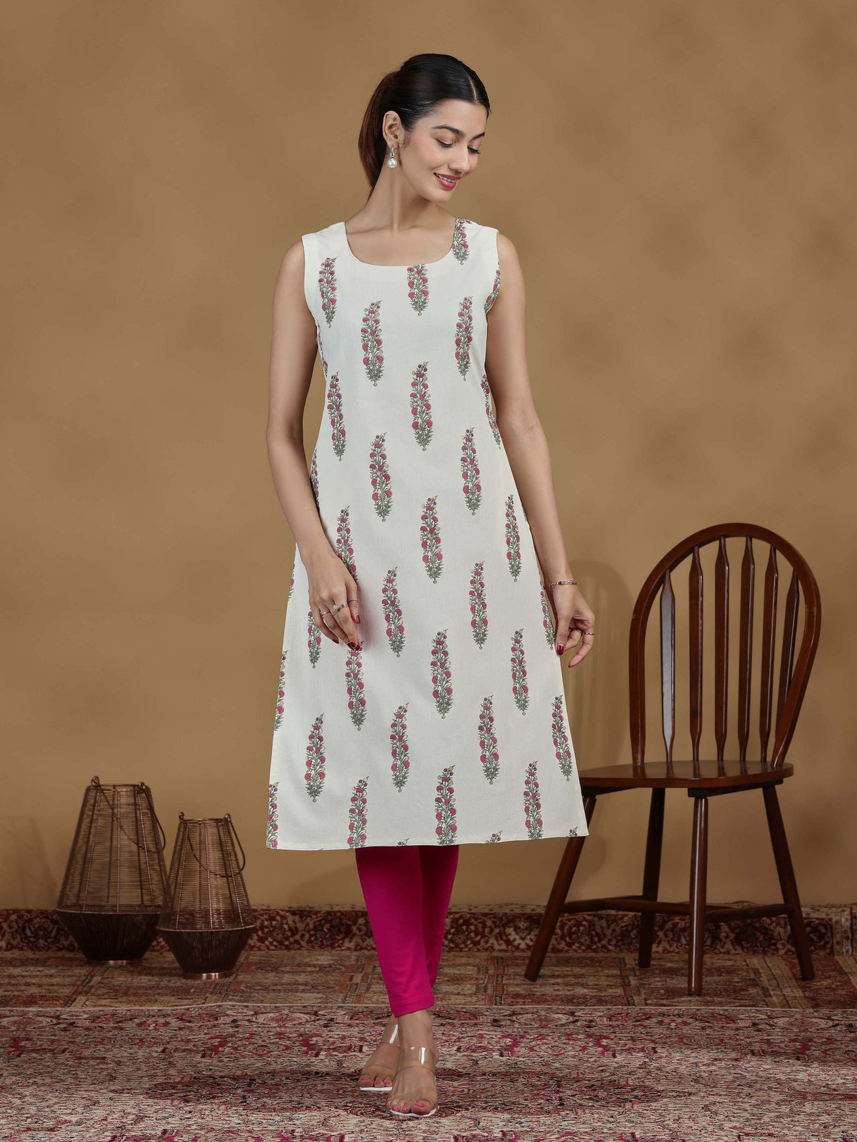 Ivory Floral Sleeveless Cotton Kurta