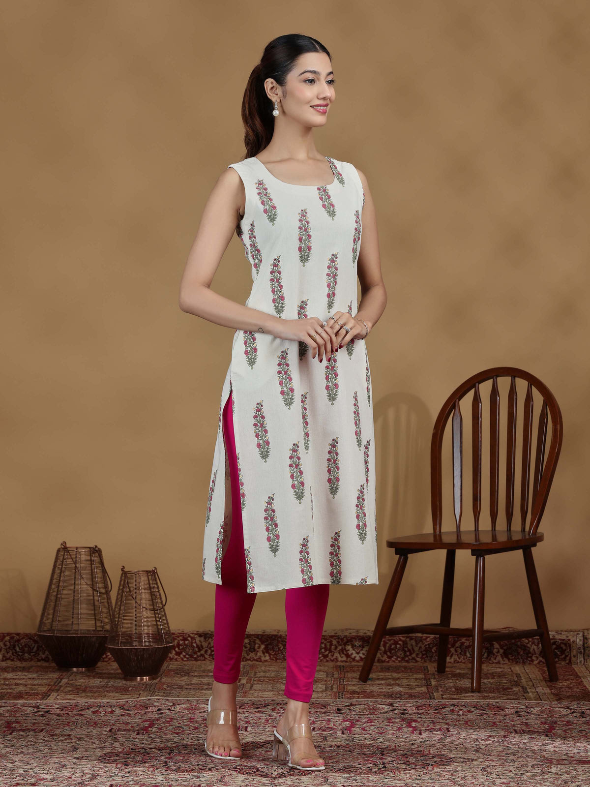 Ivory Floral Sleeveless Cotton Kurta
