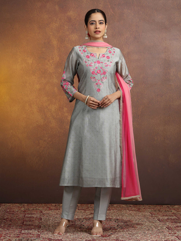 Gray Floral Embroidered Straight Ethnic Kurta Set with Contrast Net Dupatta