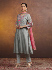 Gray Floral Embroidered Straight Ethnic Kurta Set with Contrast Net Dupatta