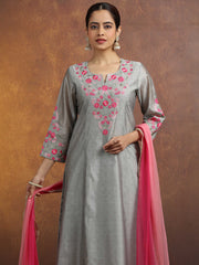 Gray Floral Embroidered Straight Ethnic Kurta Set with Contrast Net Dupatta
