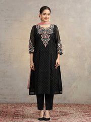 Black Floral Embroidered Straight Ethnic Kurta Set with Contrast Net Dupatta