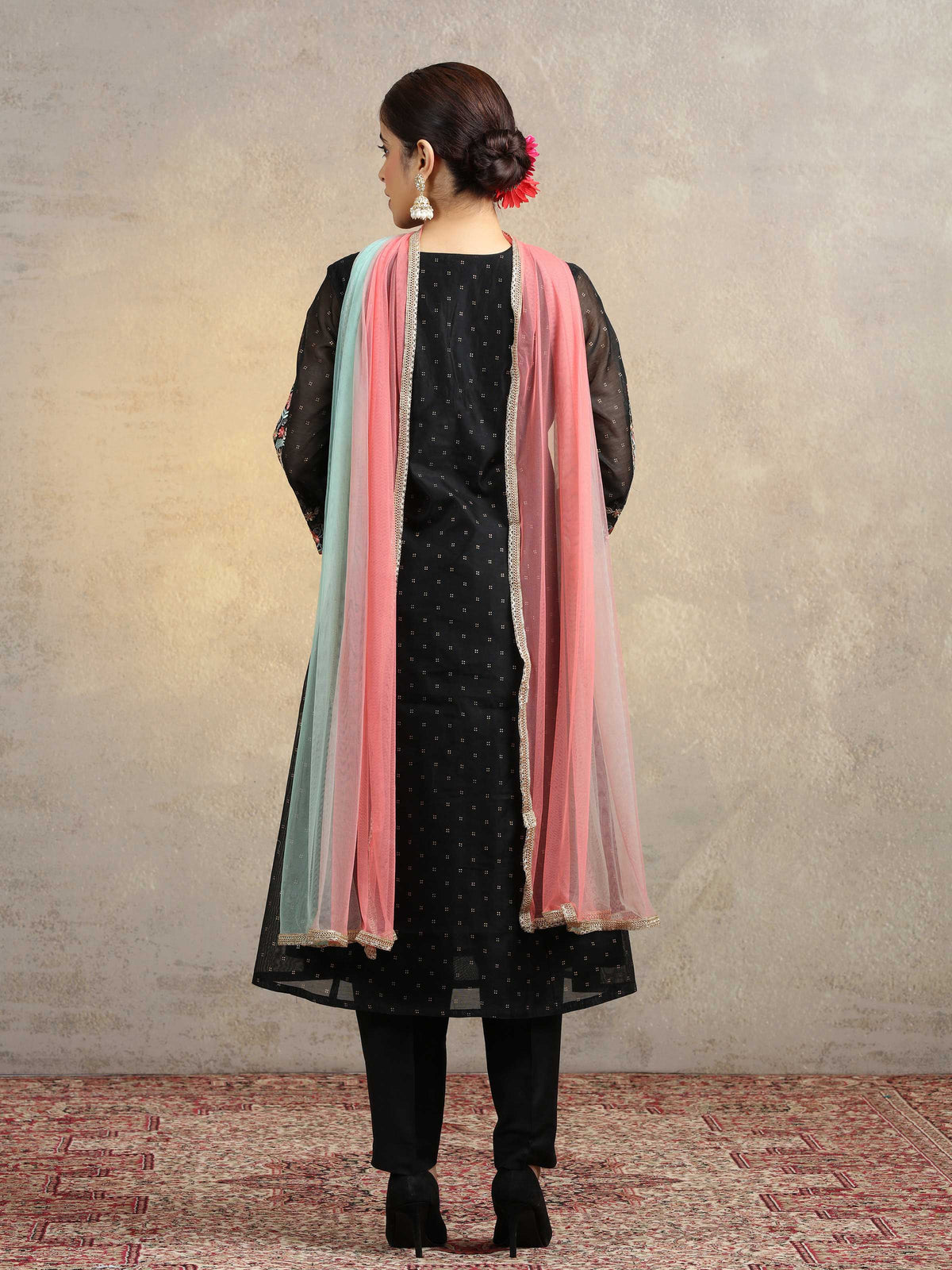 Black Floral Embroidered Straight Ethnic Kurta Set with Contrast Net Dupatta