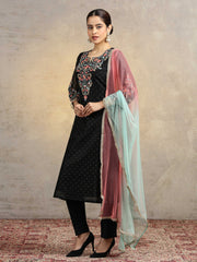 Black Floral Embroidered Straight Ethnic Kurta Set with Contrast Net Dupatta