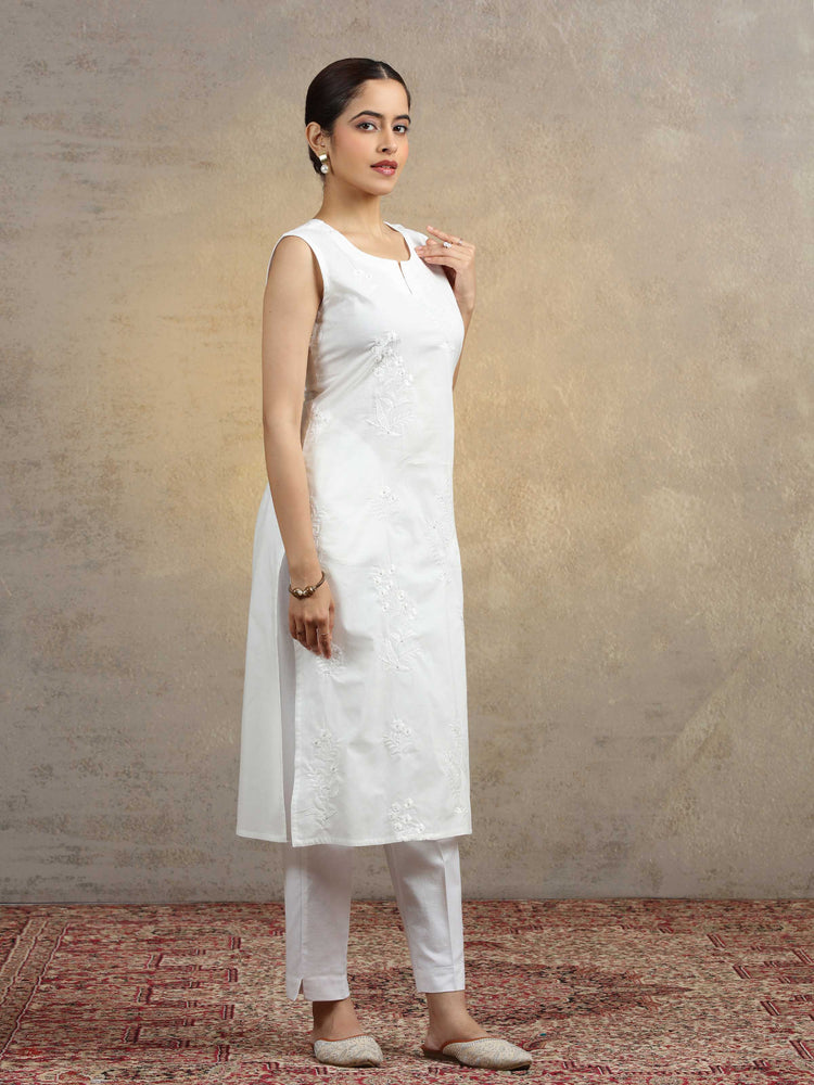Pure White Pure Cotton Embroidered Straight Kurta