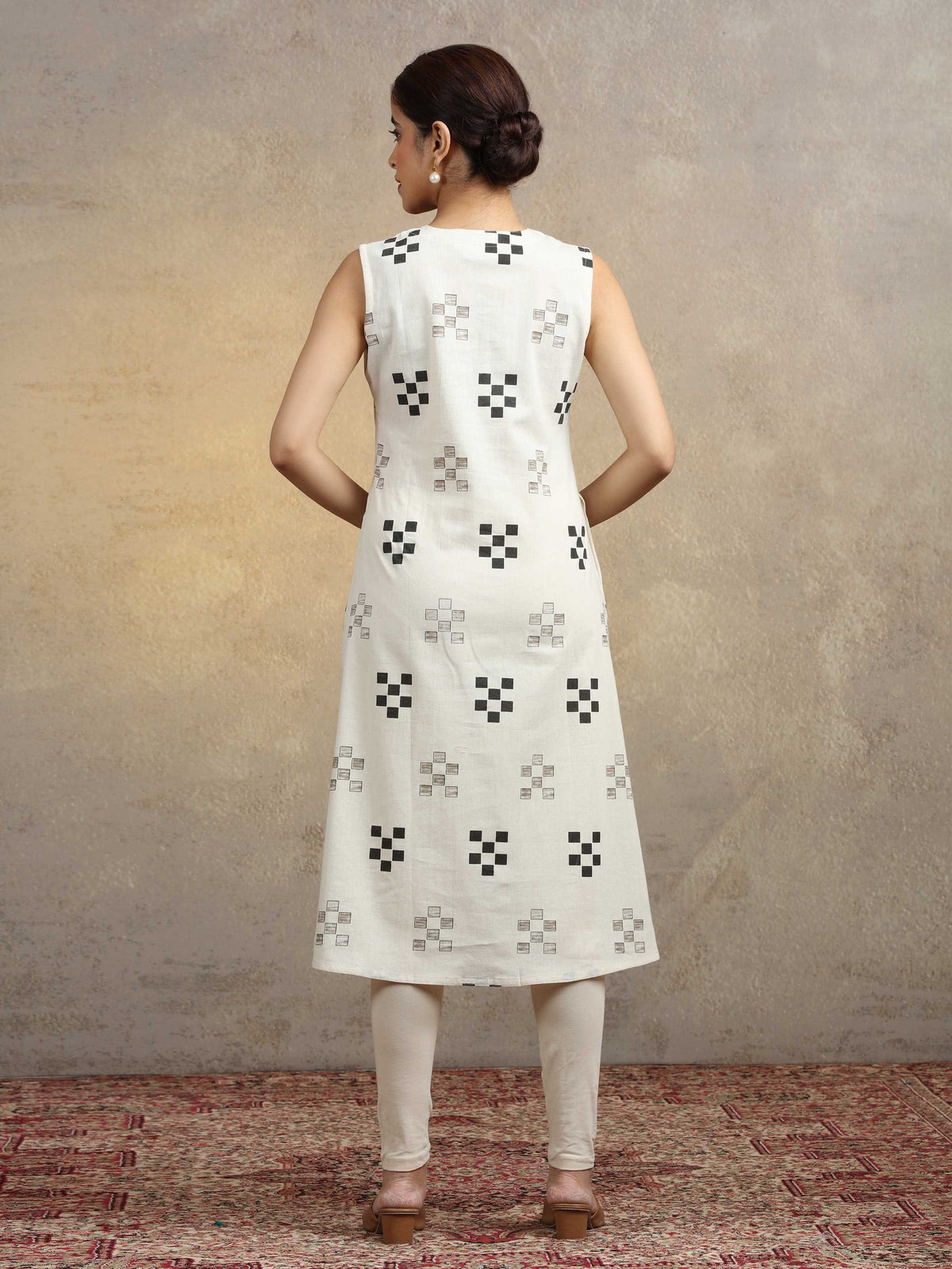 Off White Geometric Printed Cotton A-Line Kurta