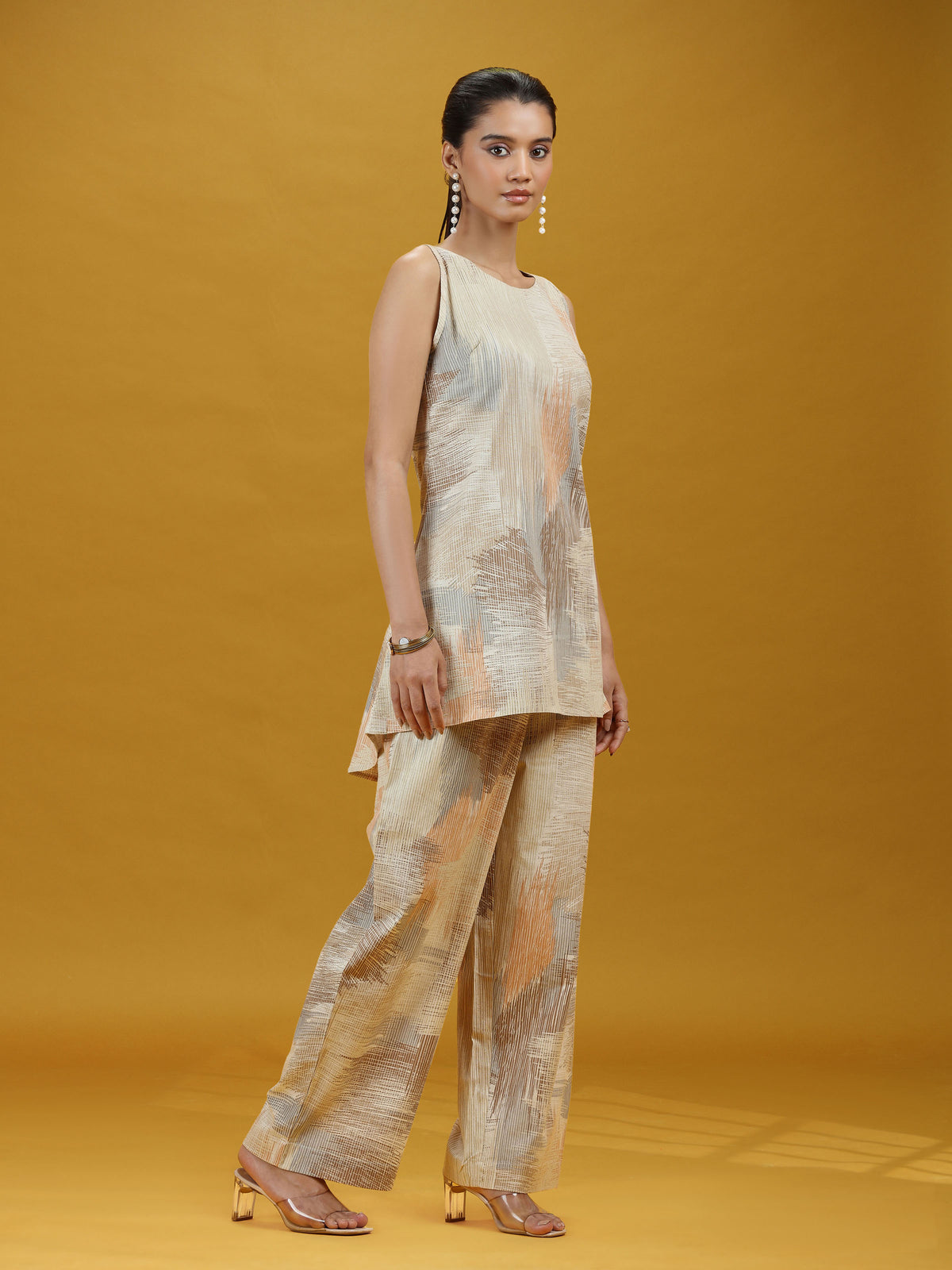Elegant Abstract Print Pure Cotton Sleeveless Co-Ord Set