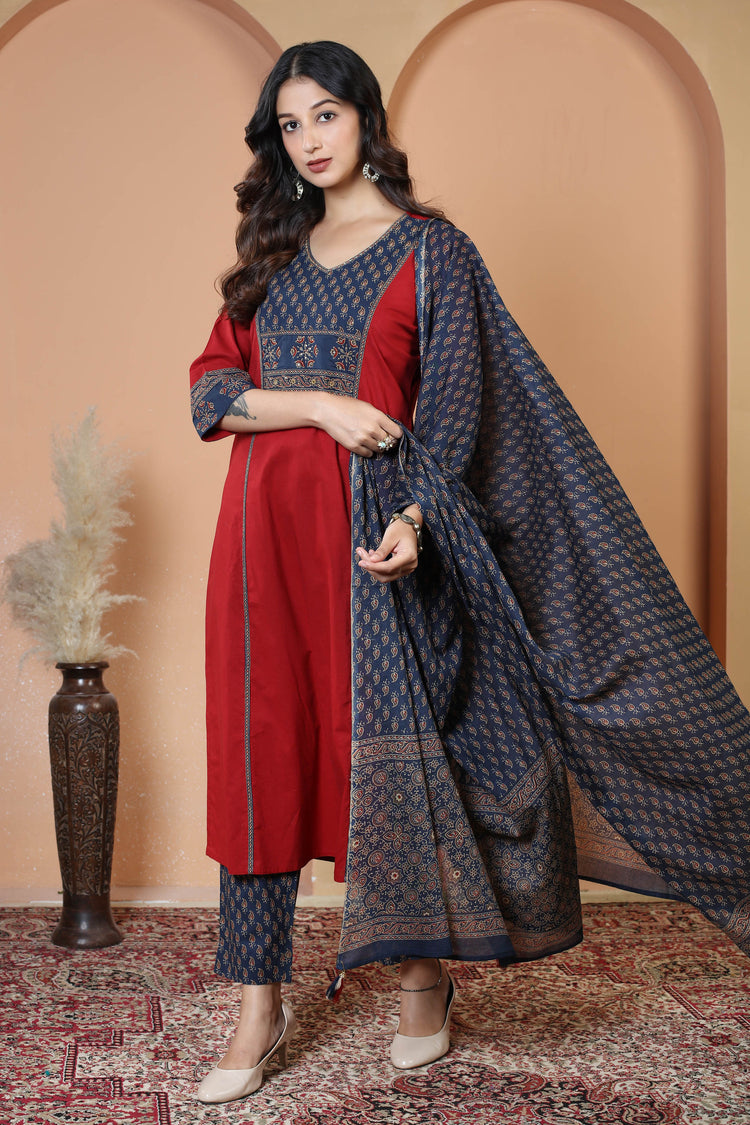 Maroon Floral Printed Jaipuri Cotton Printed Straight Ethnic Suit Set