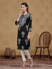 Black Solid Embroidered Straight Kurta
