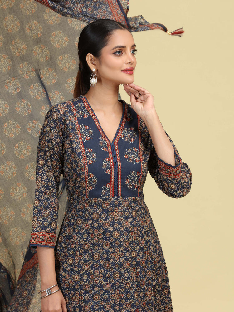 Grey Pure Cotton Ethnic Printed Kurta Pant Dupatta Set