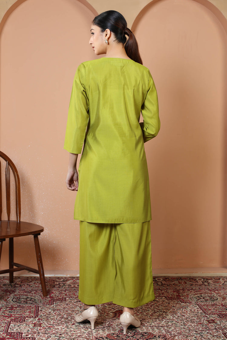 Parrot Green Embroidered Straight Kurta & Palazzo Co-Ord Set