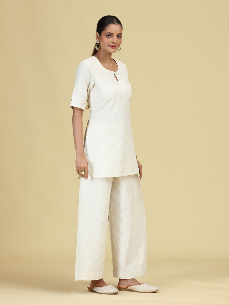 Off White Diamond Pintuck Pure Cotton Kurta