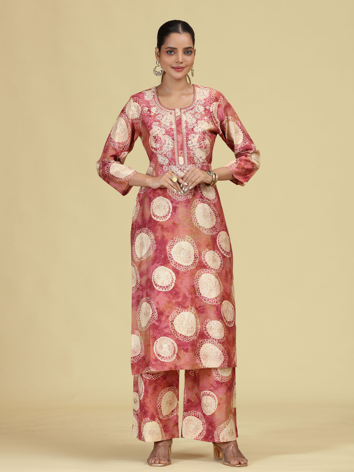 Peach Floral Embroidered Kurta with Straight Pants Co-Ord Set