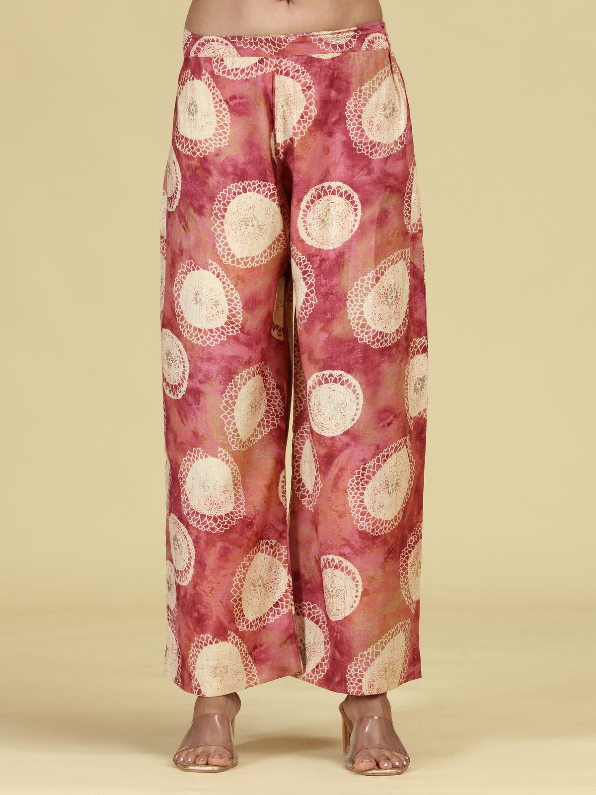 Peach Floral Embroidered Kurta with Straight Pants Co-Ord Set