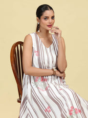 Off White Handloom Cotton Floral Embroidered Sleeveless Kurta
