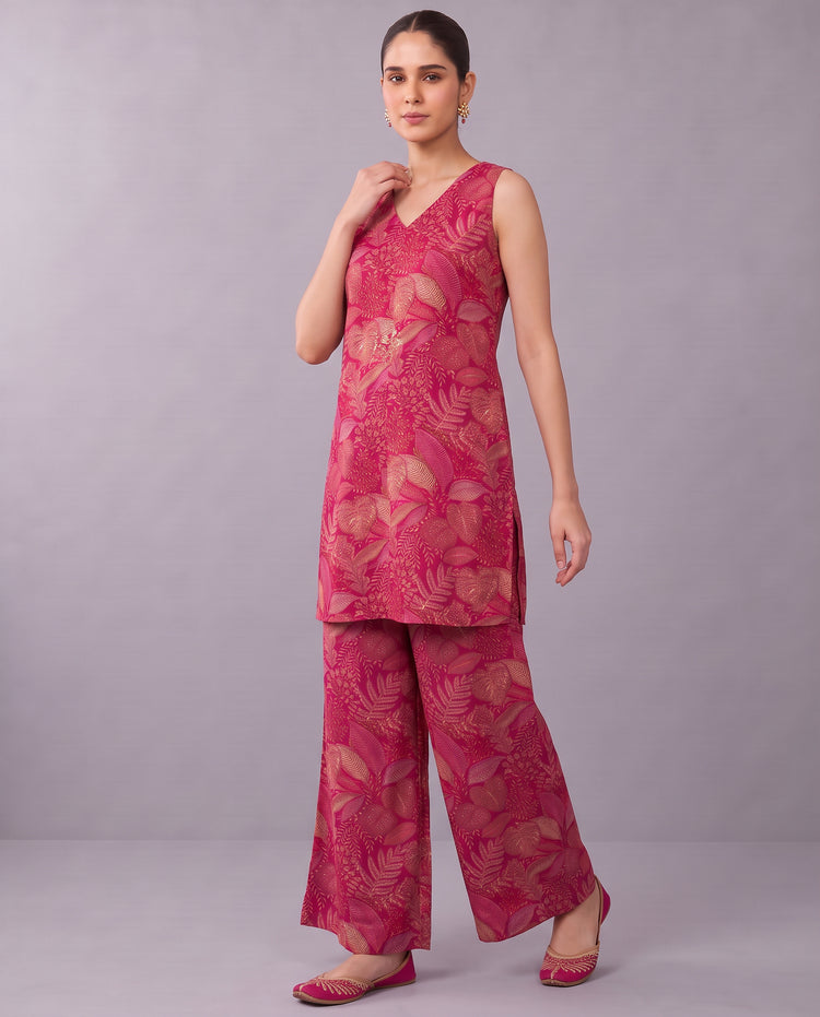 Pink Floral Printed V-Neck Kurta & Palazzo Set Co-ords Set
