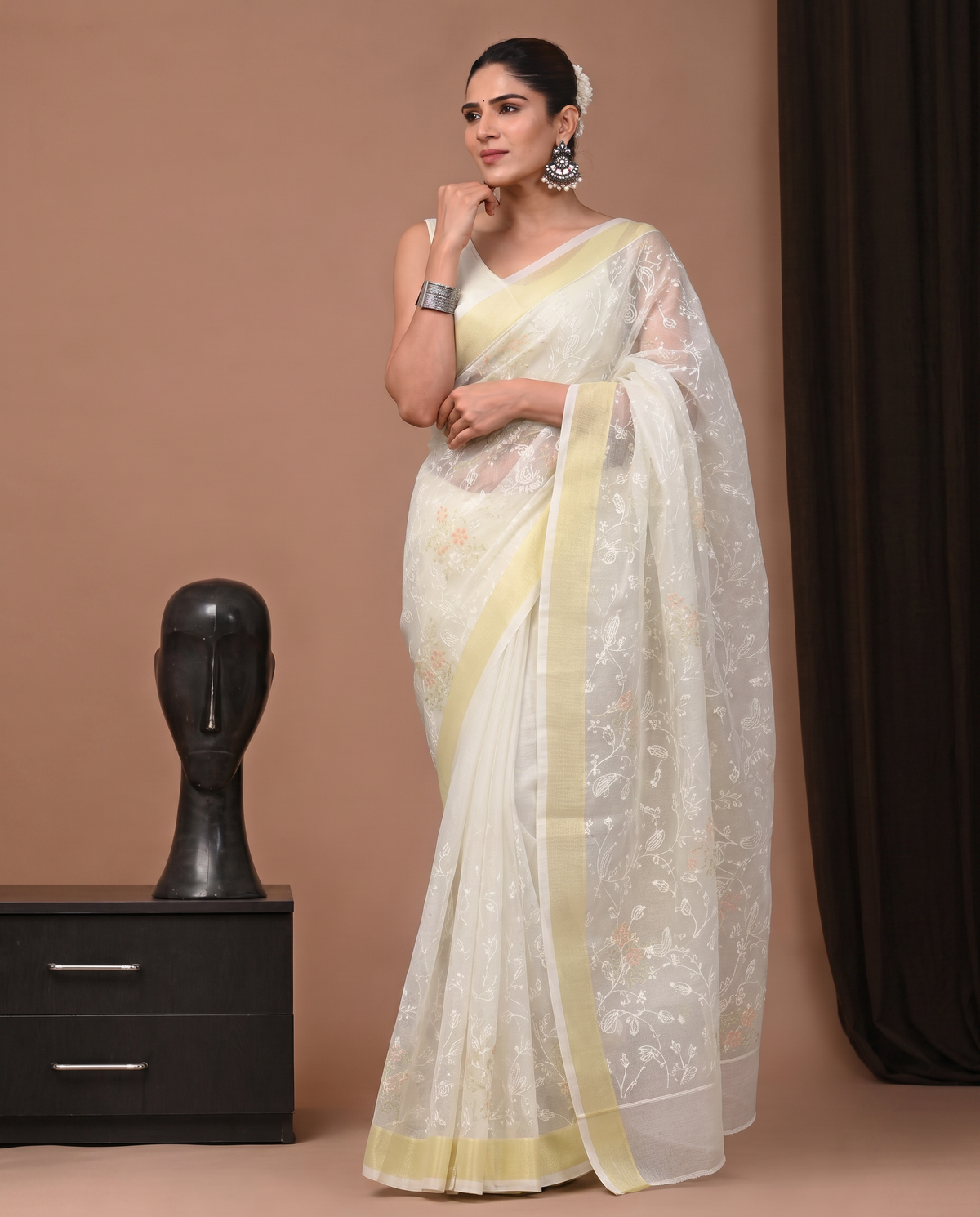 White Munga Tassel Cut Embroidery Saree with Elegant Floral Embroidery