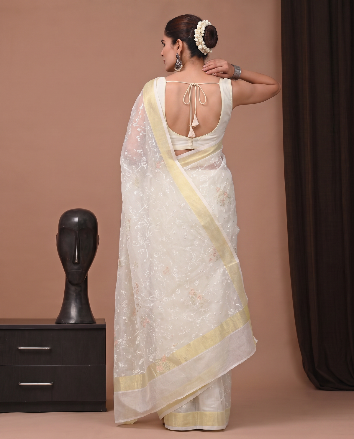 White Munga Tassel Cut Embroidery Saree with Elegant Floral Embroidery