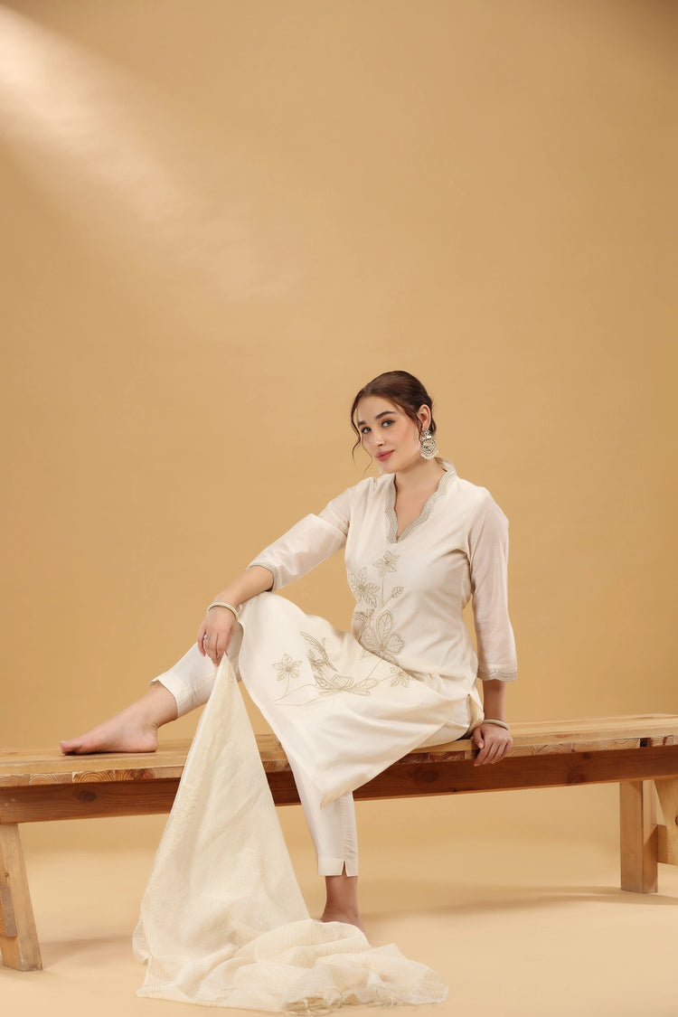 Cream Embroidered Chanderi Straight Kurta Pant And Dupatta Suit Set for women