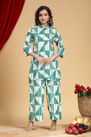 Off White & Green Jaipuri Cotton Printed Kurta and Pant Set