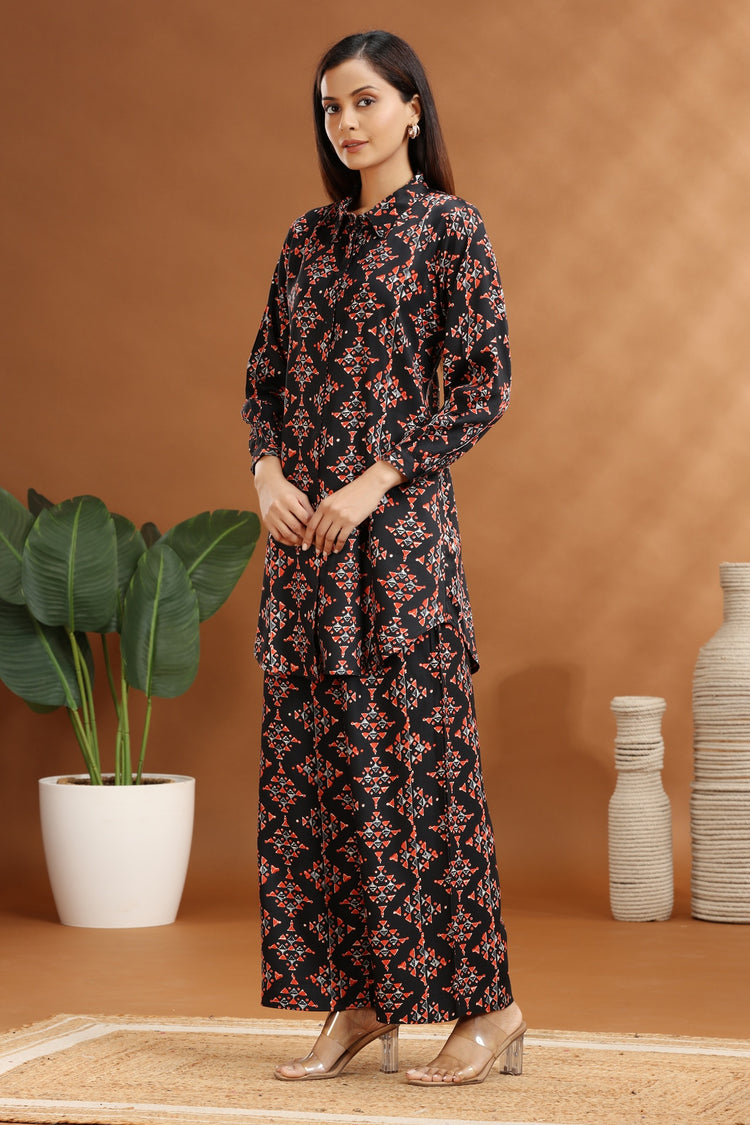 Black Rayon Straight Printed Kurta and Pant Set