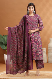 Purple Jaipuri Cotton A Line Printed Kurta Pants and Dupatta Set