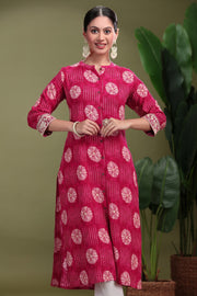 Bright Pink Cotton Printed Straight Kurta