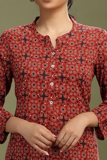 Maroon Jaipuri Cotton Printed Straight Kurta