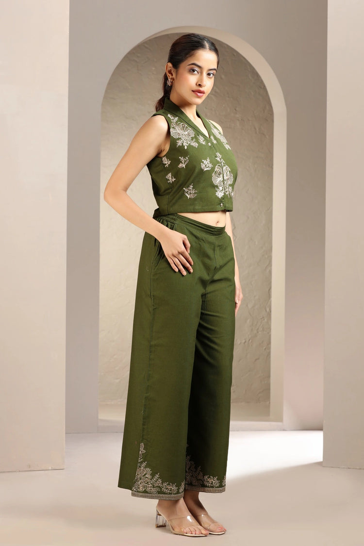 Mehendi Green Flex Cotton Embroidered Straight Kurta and Pant Set