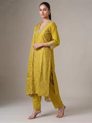 Mustard embroidered kurta pant dupatta ethnic set side pose