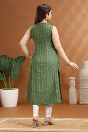 Green Cotton A Line Sleeveless Kurta