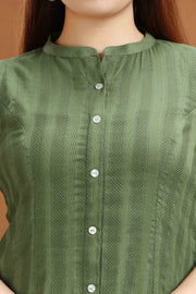 Green Cotton A Line Sleeveless Kurta