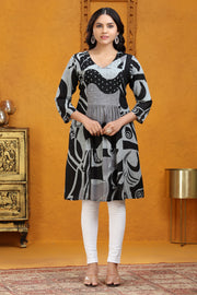 Black & Gray Slub Cotton Gathered Printed Kurta