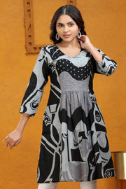 Black & Gray Slub Cotton Gathered Printed Kurta