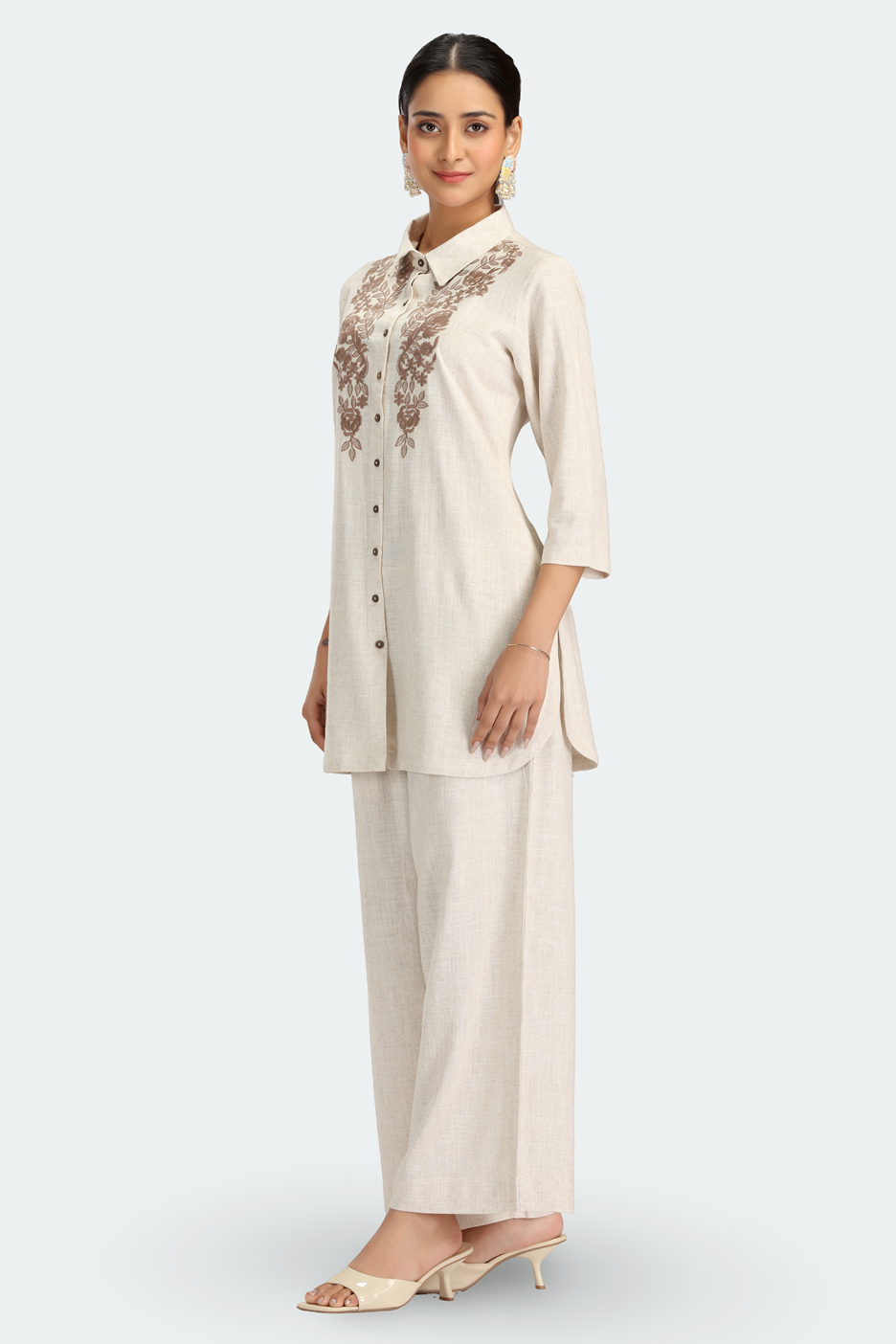 Off White Cotton Embroidered Kurta Pant Co ord Set
