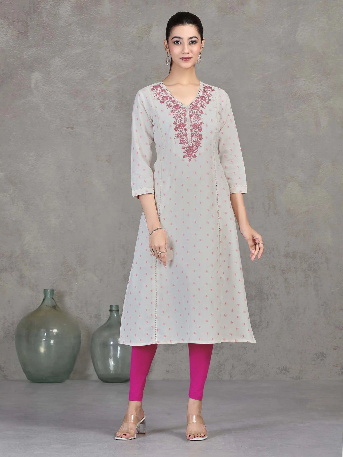 Off White Embroidered Cotton Straight Kurta