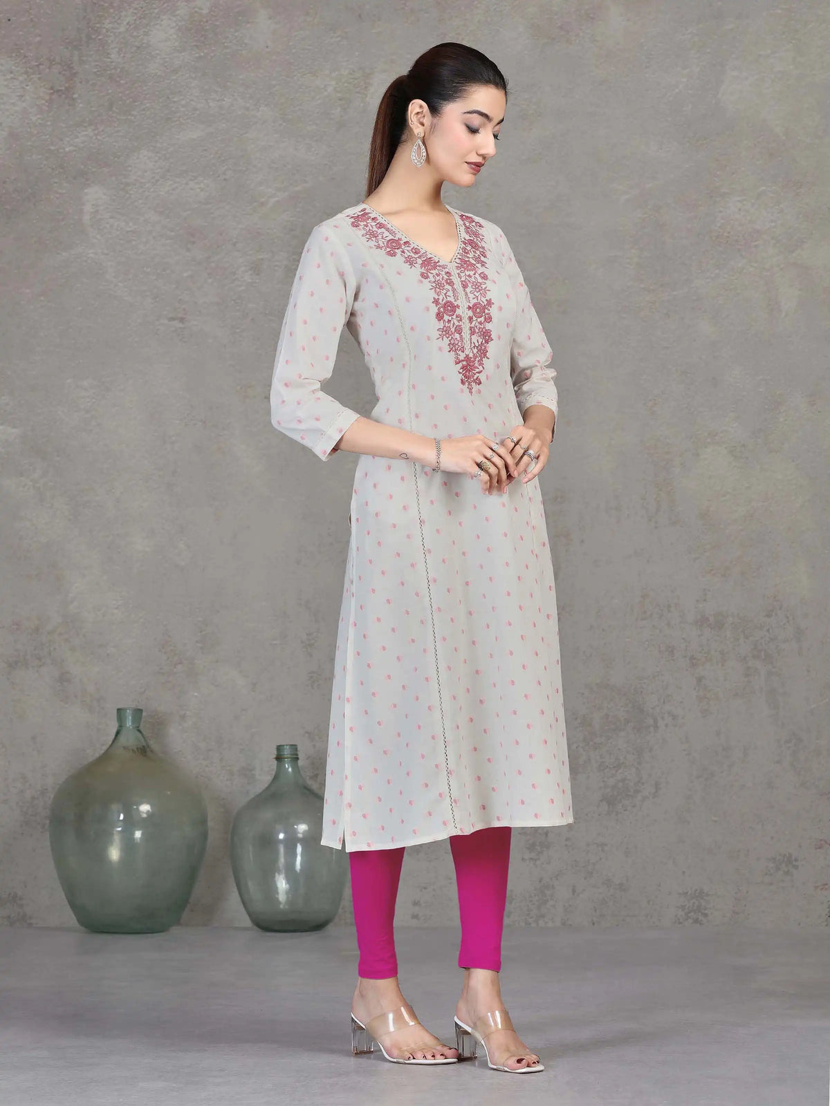 Off White Embroidered Cotton Straight Kurta