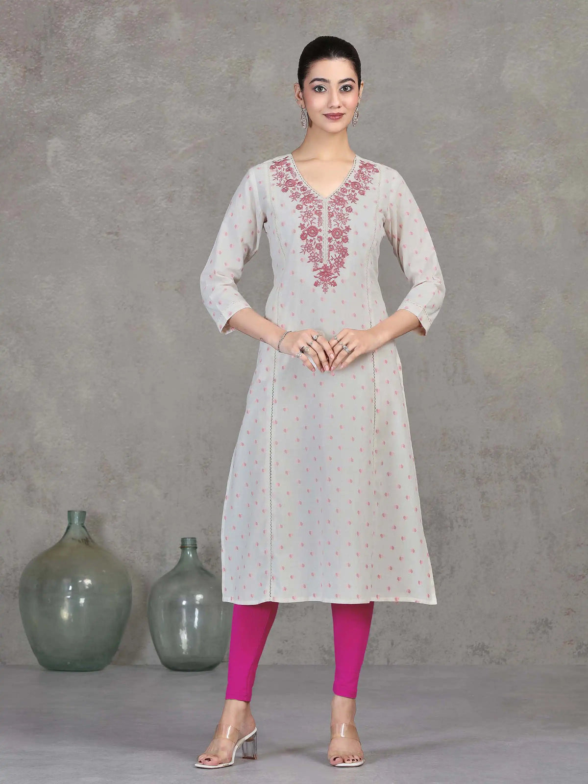 Off White Embroidered Cotton Straight Kurta
