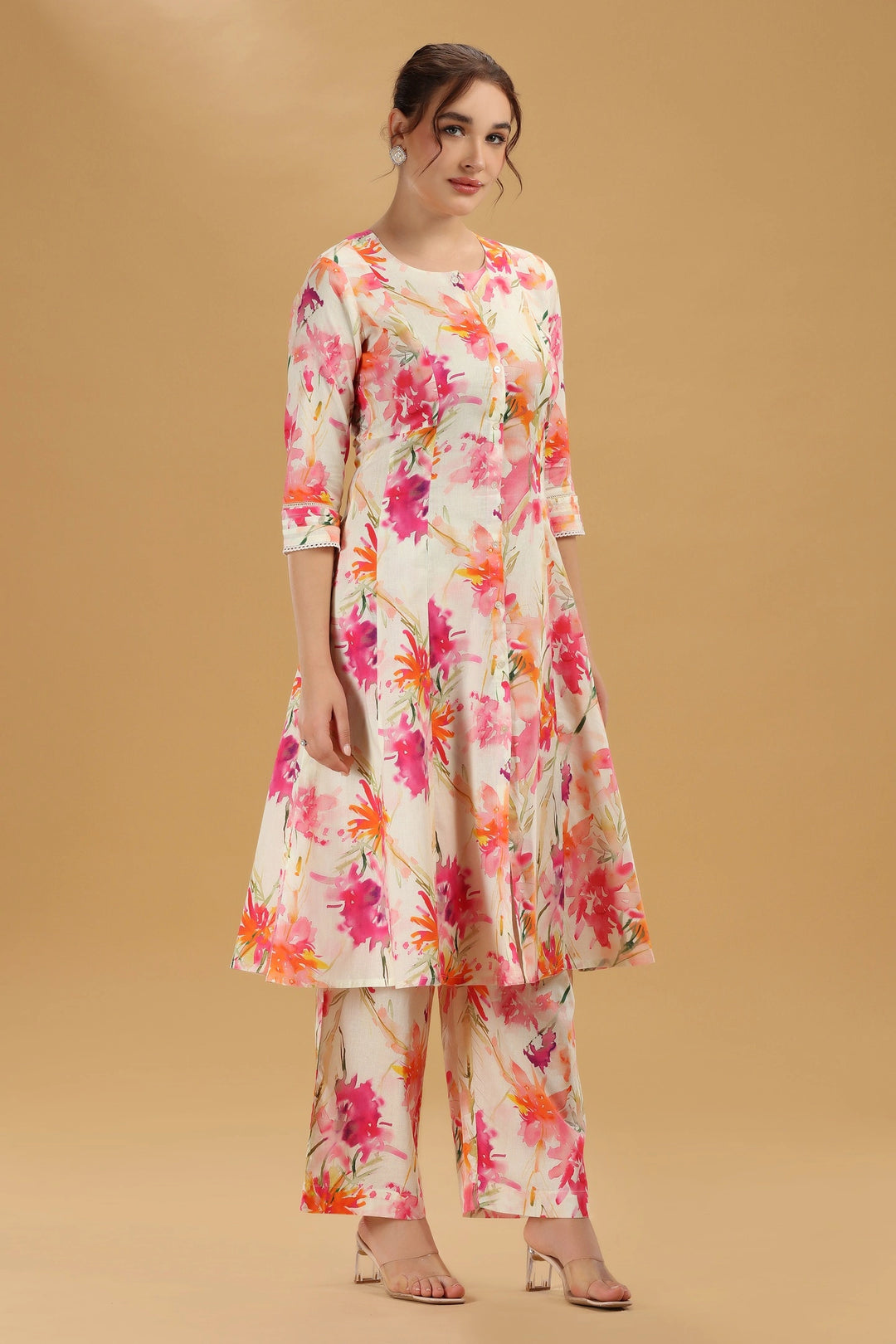 Off White & Pink Cotton Floral Printed A Line Kurta Pant Co ord Set for women