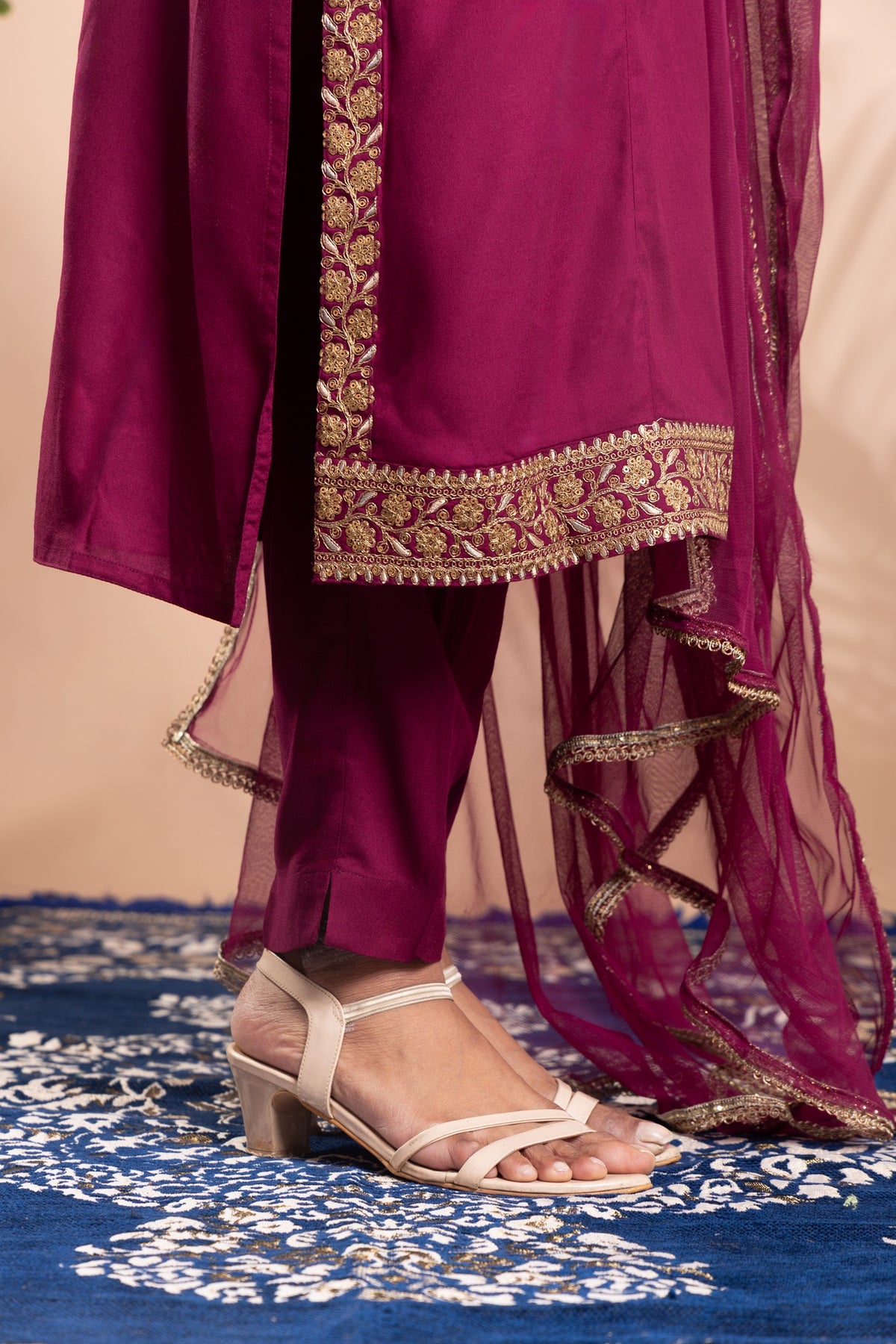 Purple Embroidered Straight Ethnic Set for women