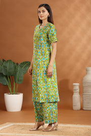 Parrot Green Flax Cotton Printed Straight Kurta and Pant Set
