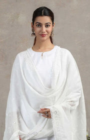 White Floral Embroidered Cotton Straight Kurta