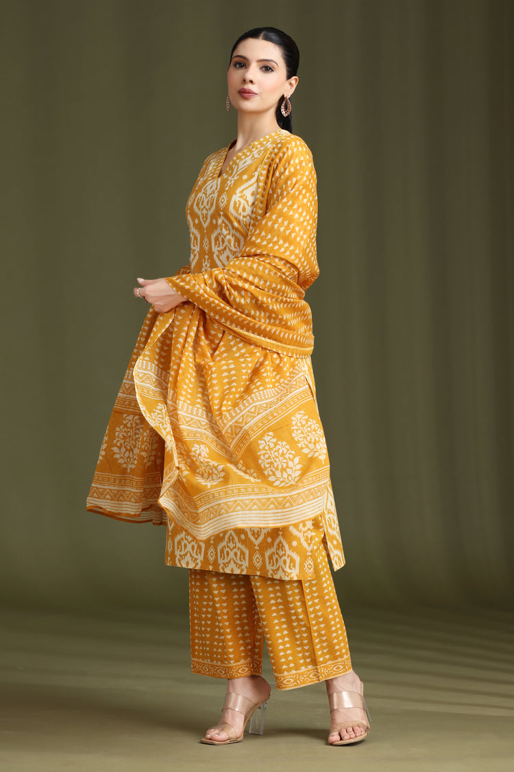 Yellow Printed Straight Cotton Ethnic Set