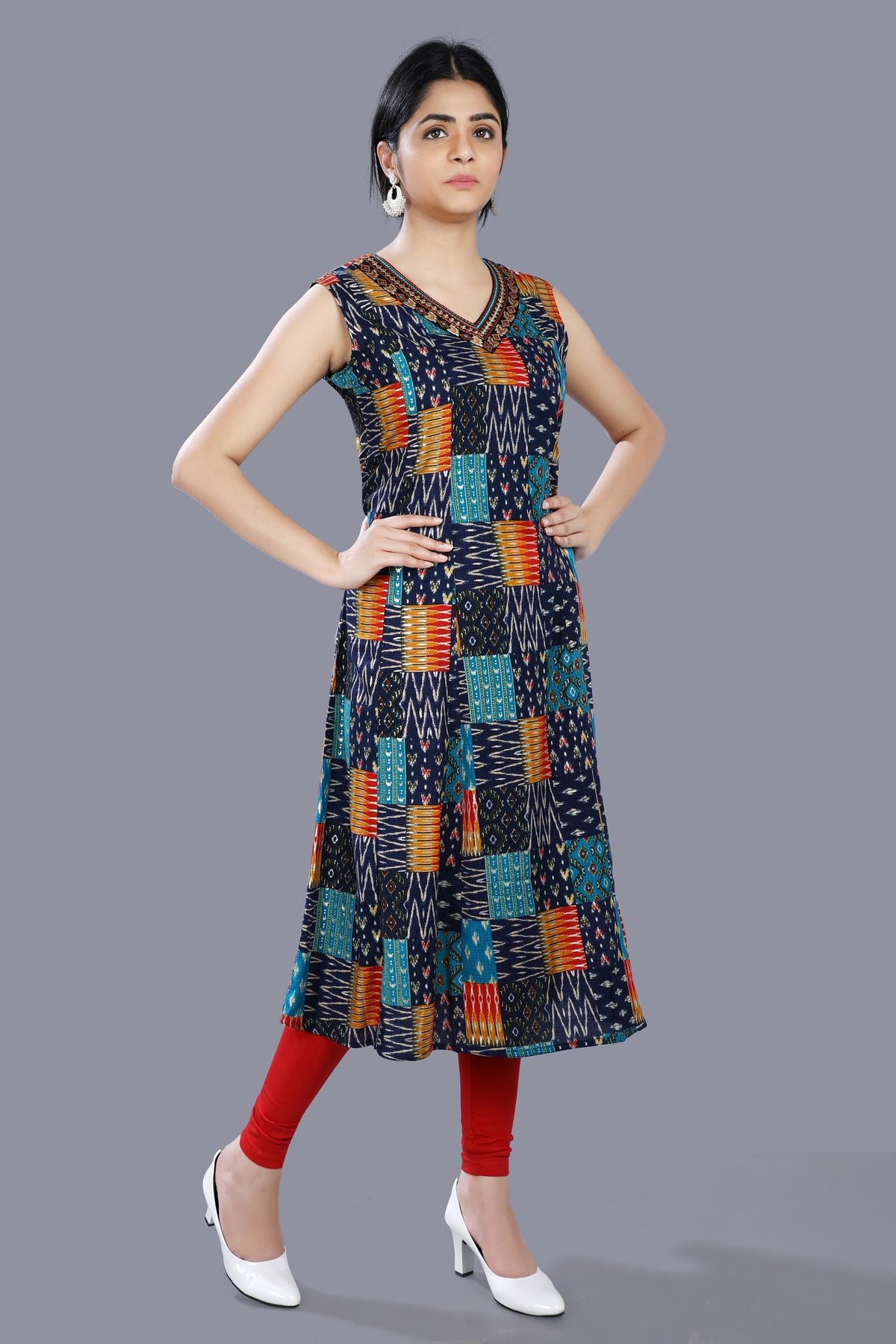 Ciona Multicolour Rayon Print Sleeveless Kurti