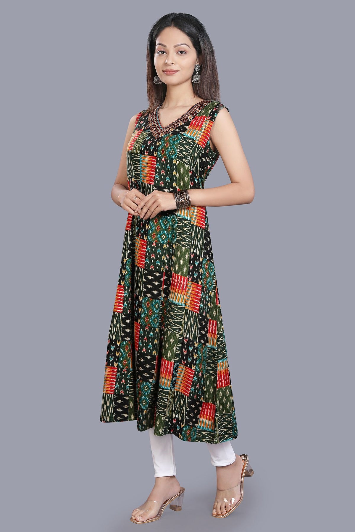Ciona Black And Green Rayon Print Sleeveless Kurti