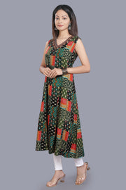 Ciona Black And Green Rayon Print Sleeveless Kurti
