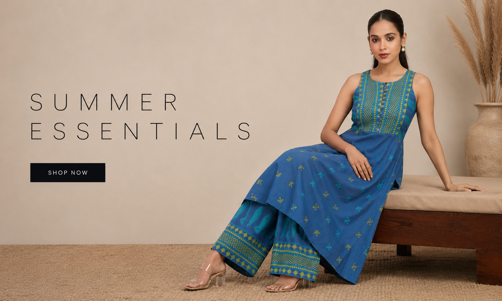 Co-ord set Woman in a blue traditional outfit