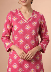 Cherry Pink Printed V-Neck Straight Kurta