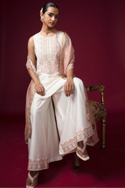 Women Off White Embroidered Straight Fit Ethnic Suit Set