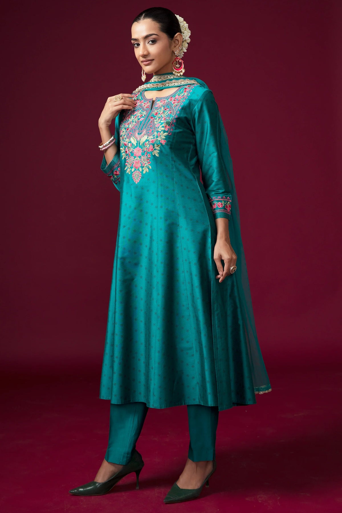 Women Teal Embroidered Flared Ethnic Suit Set